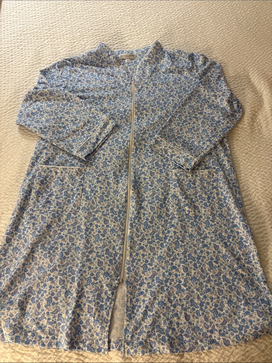 Miss Elaine Other - Miss Elaine Women's Lightweight Paisley-Print Zipper Robe Size 2X